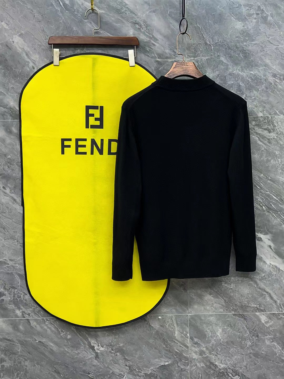 Maglione Fendi